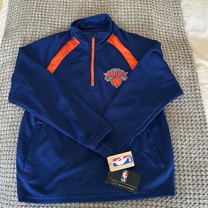 Knicks pullover sweatshirt jacket. New with tags!